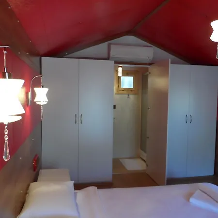 Camping Bungalov *