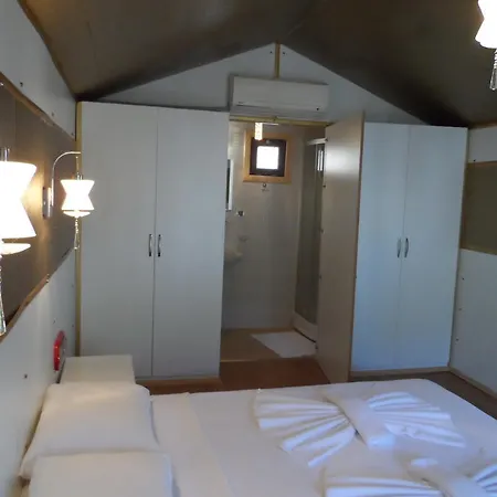 Camping Bungalov *